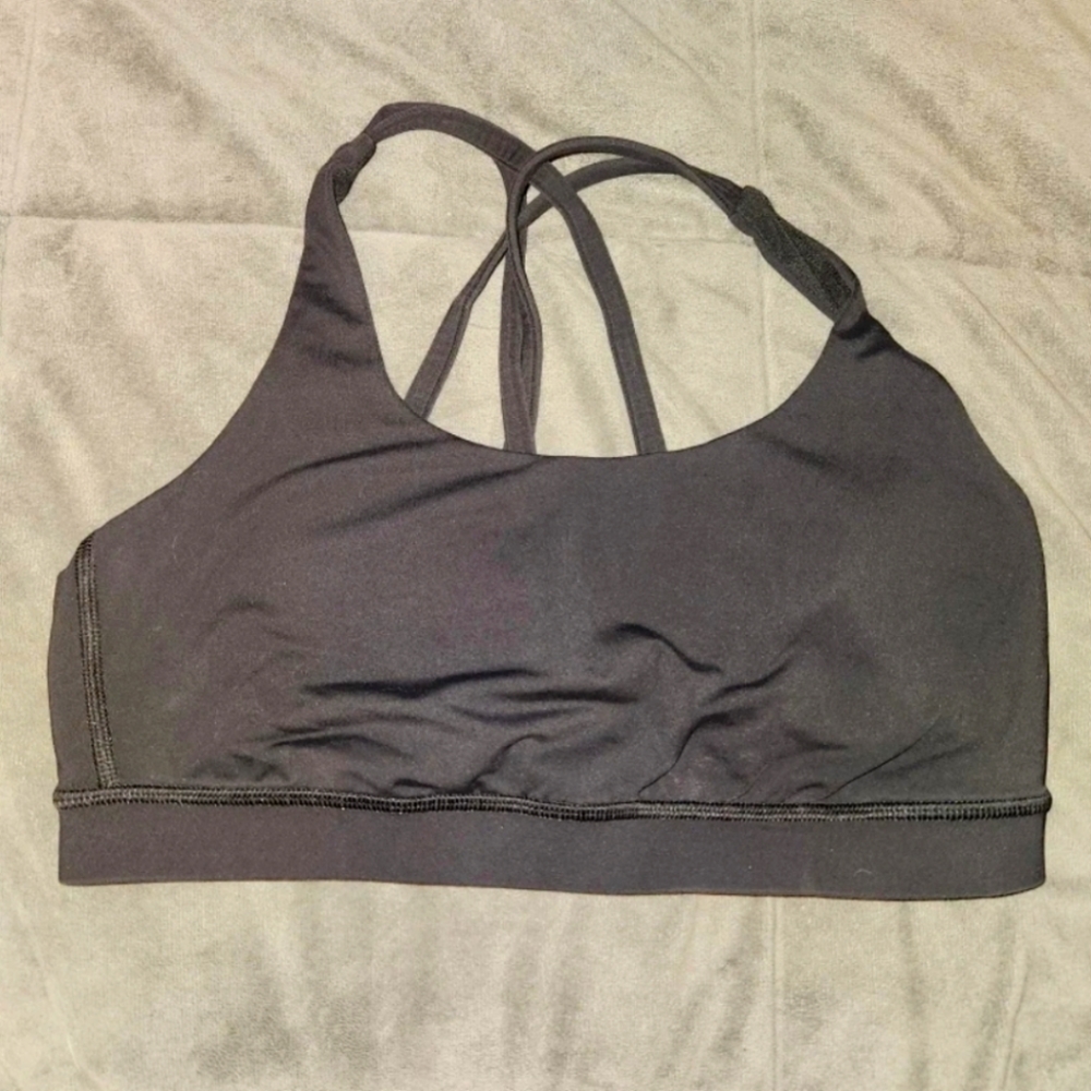 Lululemon padded bra size 8 PRICE IS FIRM